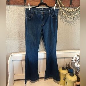 Hollister Women's Flare Jeans - Dark Blue Size 17L